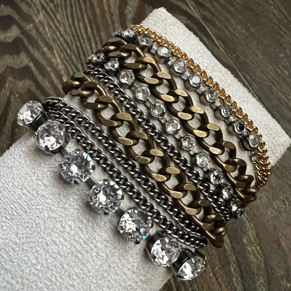 🚨🚨RARE Sorrelli Gold and Silver Rhinestone Mix Metal Wrap Bracelet Necklace